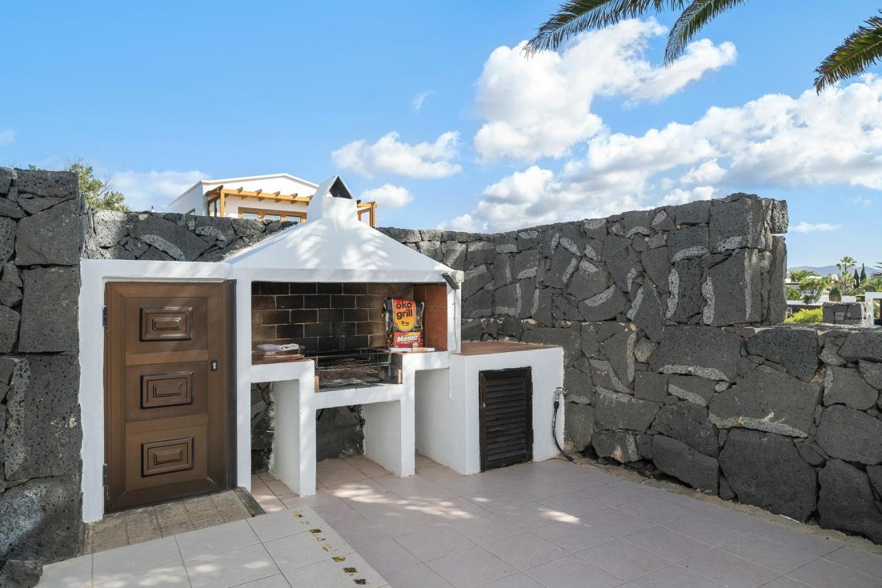 Villa Fernando Playa Blanca  Exterior photo